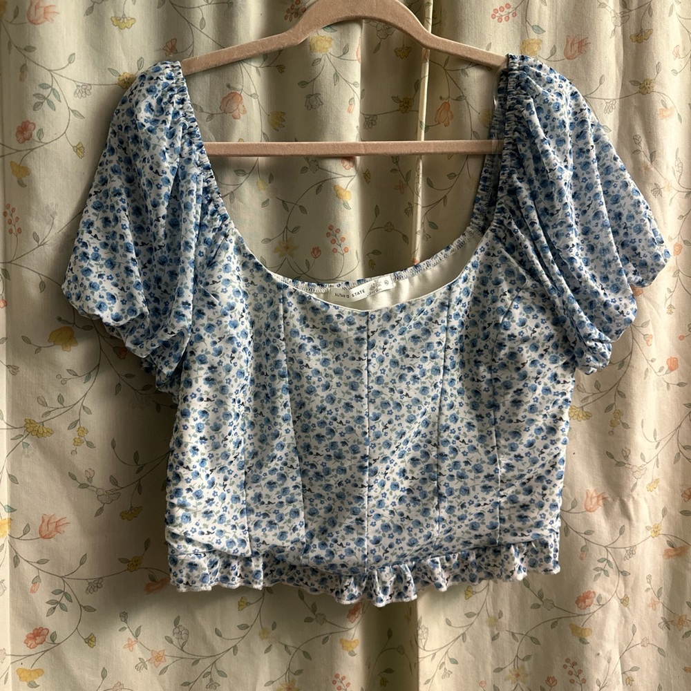 Altar’d state crop top